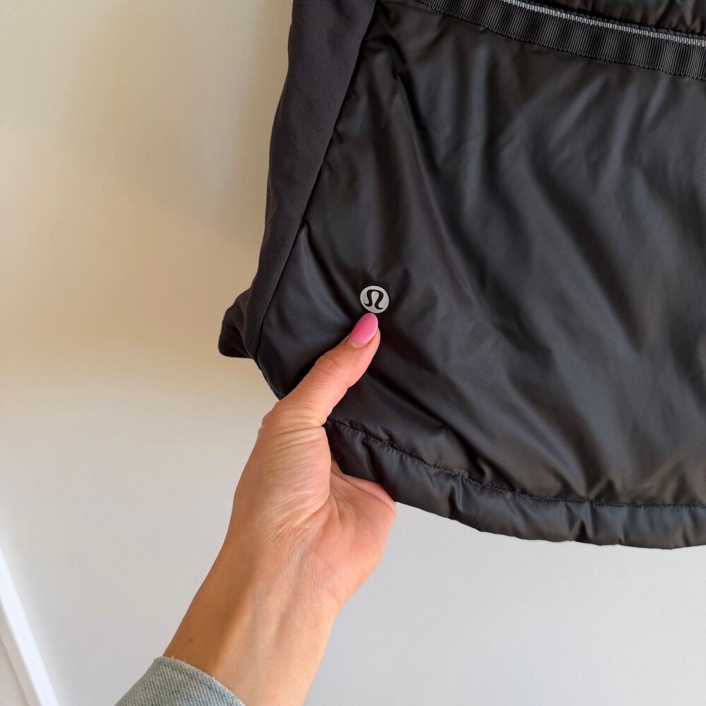 Lululemon Down For A Run Vest II Zip Up Black 8 NWT - Picture 12 of 13